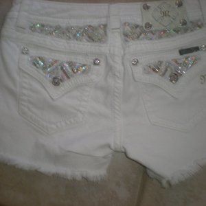 MISS ME Brand  Signature  White   Jean Shorts  NWOT  Size 30  AZTEC